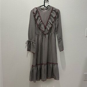 Elegant Checkered Ruffle Dress
